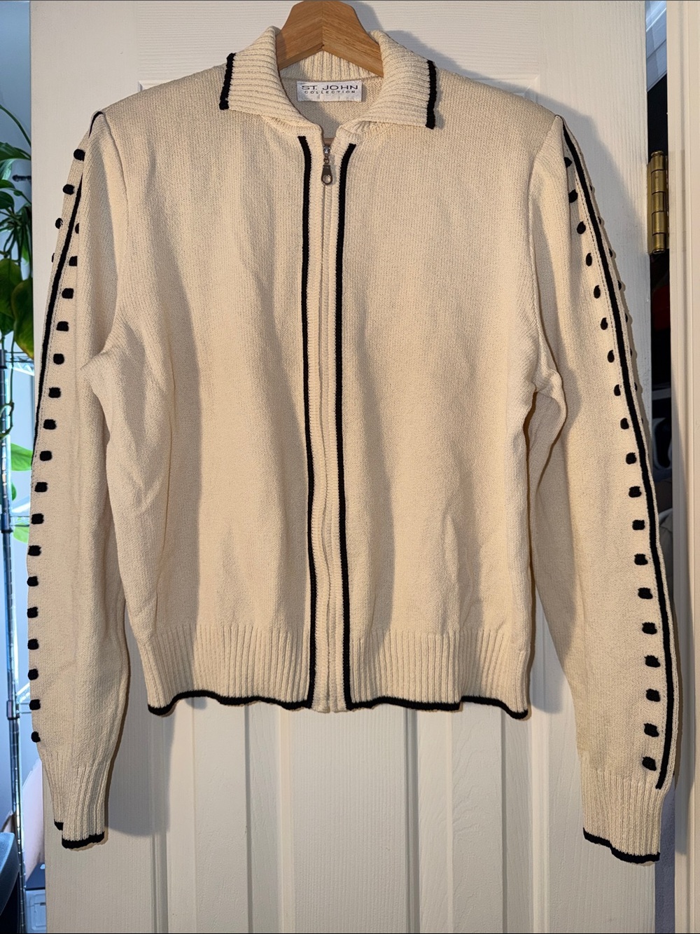 St. John Cream Zip-Up Sweater with Black Trim Sz 14
